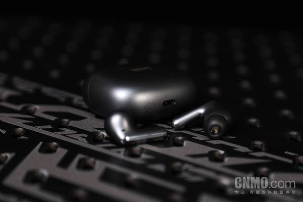 Pro：深度降噪同轴三单元带来极致音乐体验凯发k8国际厅登录REDMI Buds 6(图3)