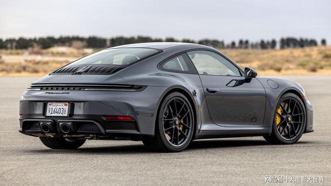GTS T-Hybrid 首次测试凯发k82025 款保时捷 911(图6)