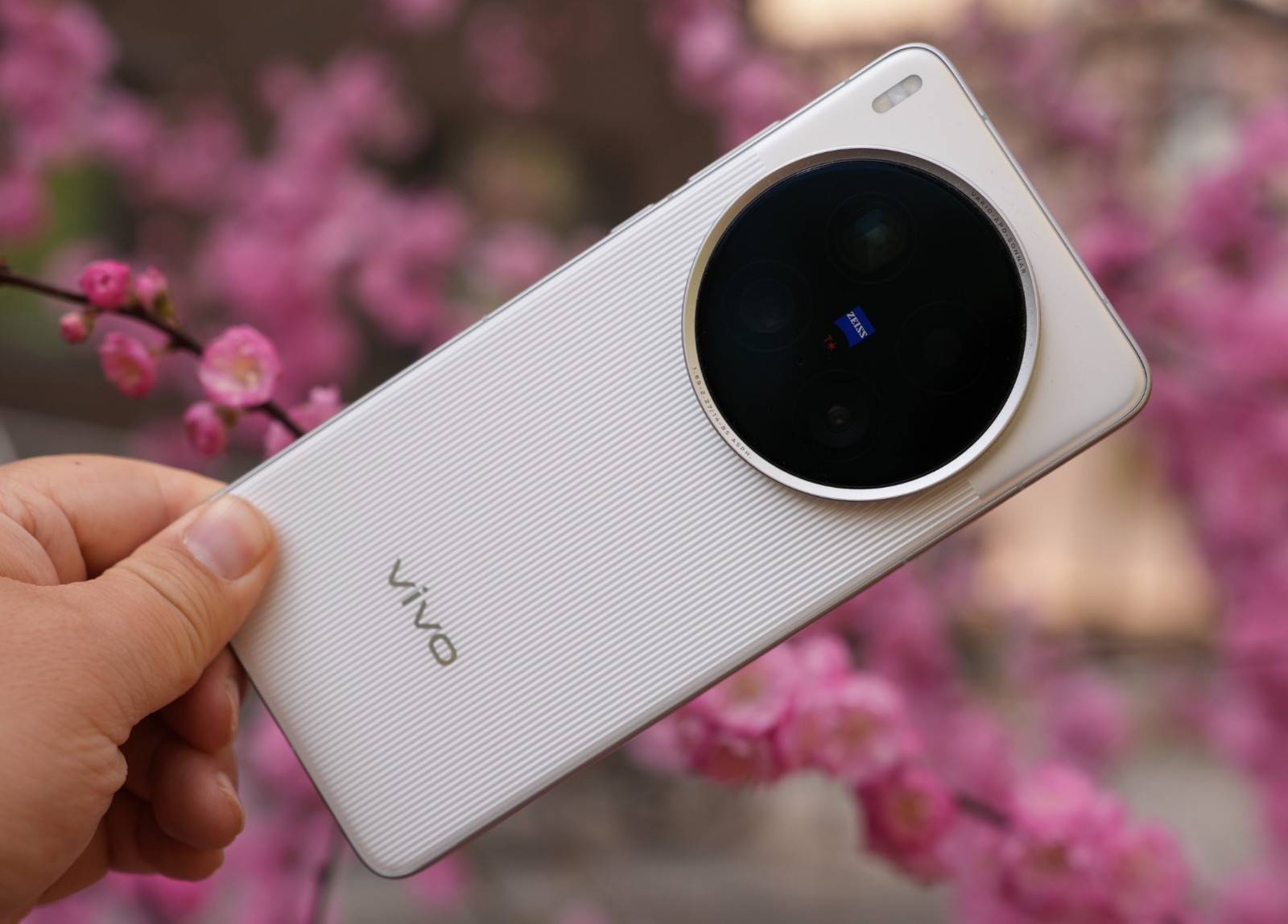 QOO Neo10 Pro+冲入前三第一名令人意外凯发K8旗舰厅AG客服手机性能TOP10排行榜i(图6)